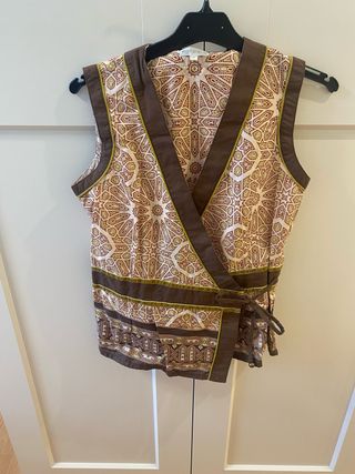 Conjunto pantalones y top cruzado