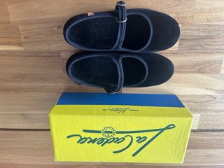 Zapatos niña La Cadena negros vestir