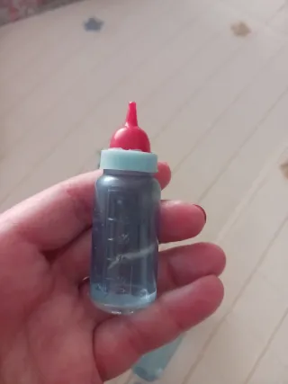 2 Biberones antiguos para muñecos