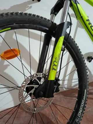 Bicicleta Rockrider 27.5 Neón