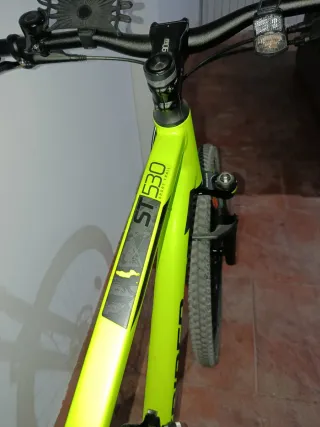 Bicicleta Rockrider 27.5 Neón