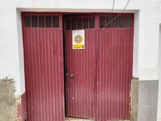 Puerta de garaje de 3 hojas 230 x 233