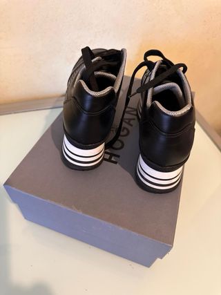 Scarpe Hogan donna 37.5 nere con borchie