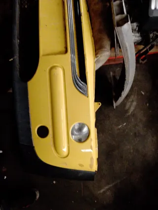 Paragolpes Mini Cooper Amarillo