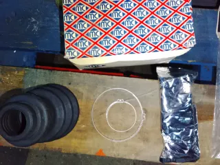 R18 Cristal+Espejo,Juntas,Buje SFK y Guardapolvos