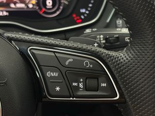 Audi A4 2.0 TDI quattro S tronic S line edition