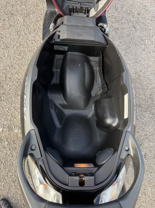 Piaggio Beverly 350cc Touring Sport