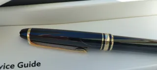 Bolígrafo Montblanc Negro y Dorado