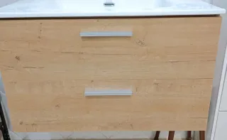 Mueble de lavabo madera y blanco