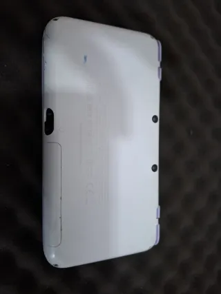 Nintendo new 2DS XL Morado y Blanco