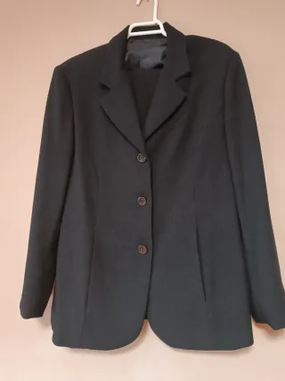 Traje mujer de chaqueta y pantalón