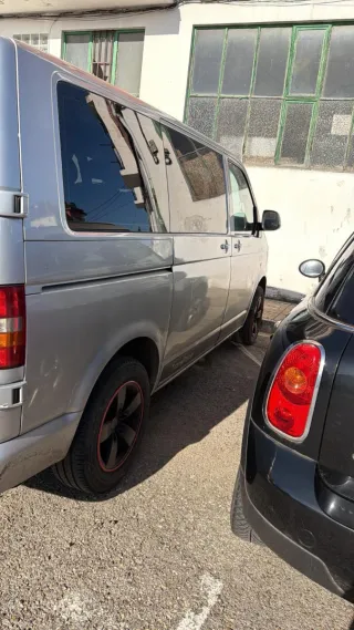 Volkswagen Transporter T5 2005