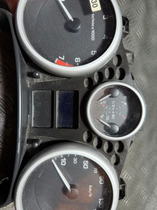 Cuadro Instrumentos Peugeot 207 (2006)