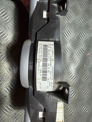 Cuadro Instrumentos Peugeot 207 (2006)