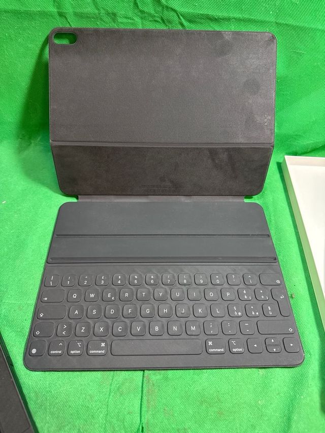 iPad Pro Smart Keyboard Folio 12'9" italiano A2039