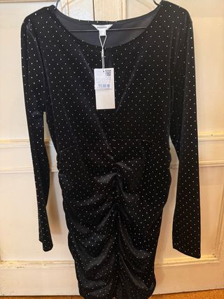 Vestido terciopelo negro Springfield