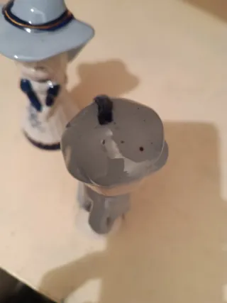 Figuras decorativas porcelana niño y niña