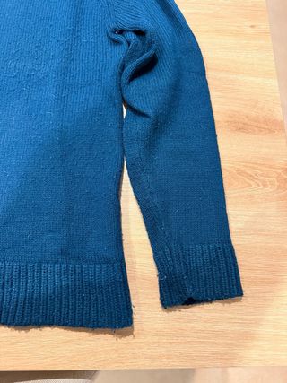 Jersey cuello alto azul