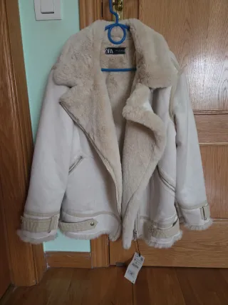 Abrigo pelo Zara Talla M