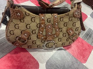 Due borse beige e marrone