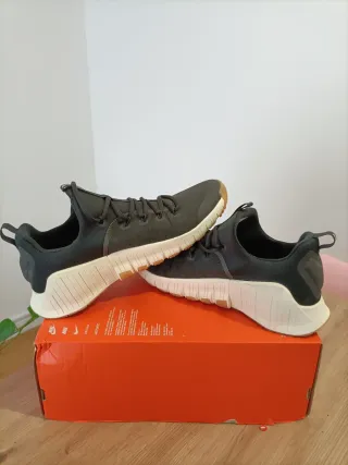 T45 Nike Free Metcon 6 Negras