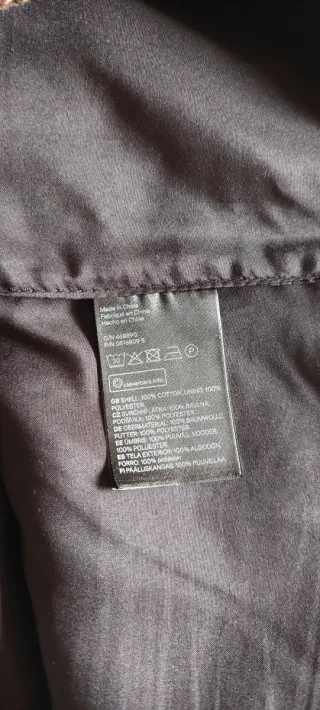 Falda H&M efecto piel serpiente