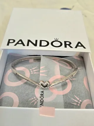 Pulsera Pandora Corazón Brillante Plata