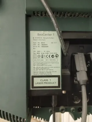 Televisión Bang & Olufsen + 2 mandos