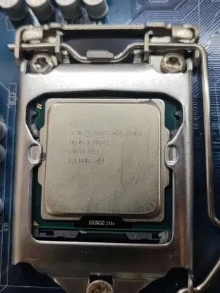 Placa Base Gigabyte Socket 1155 GA-H61M-DS