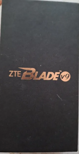 ZTE Blade V9