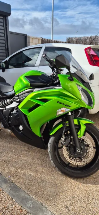 Moto Kawasaki ER 6F 2013 Verde