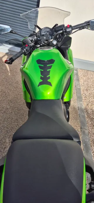 Moto Kawasaki ER 6F 2013 Verde