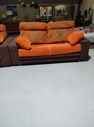 Conjunto 2 sofás de tela