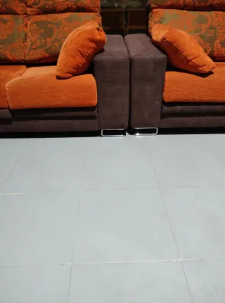 Conjunto 2 sofás de tela