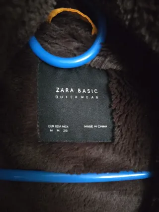 Plumífero Zara Amarillo con Capucha