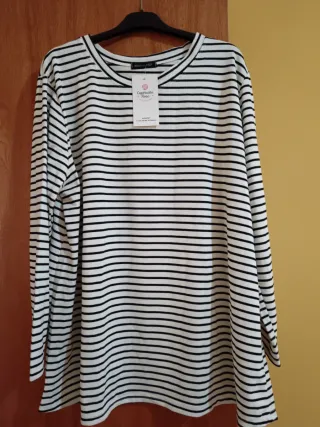 Jersey rayas blanco y negro chica