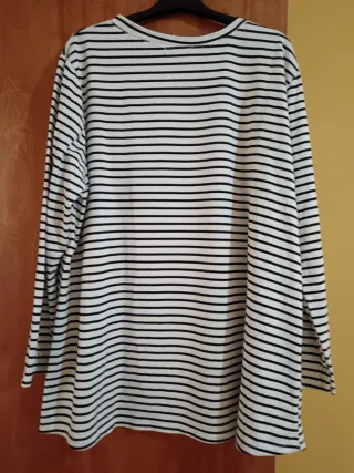 Jersey rayas blanco y negro chica