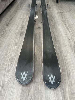 Esquís Volkl 168 cm