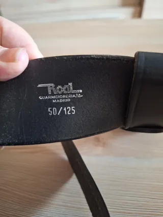 Cinturón y guantes de seguridad