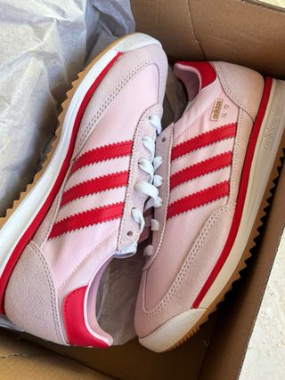 Adidas SL 72 RS Rosa y Rojo