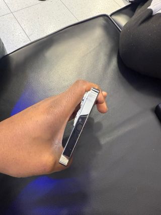 iPhone 14 Pro Max Plata 256 y plata