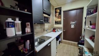 Local comercial en venta en Reyes en Parla