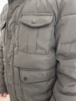 Abrigo Salsa acolchado cuello pelo