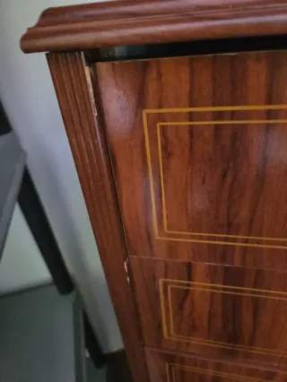 Cómoda vintage de madera