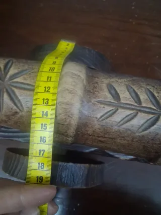 Cannone in legno decorato