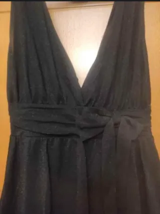 Lote 2 vestiti e scarpe nere