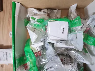 Mecanismos SCHNEIDER Unica NU320318 U7.002.P