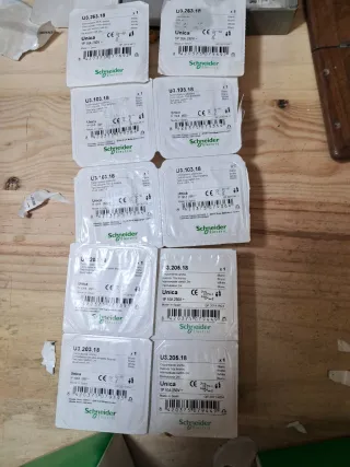 Mecanismos SCHNEIDER Unica NU320318 U7.002.P