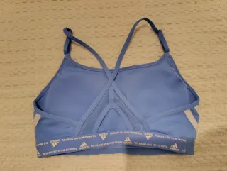 Top Adidas Blanco y Celeste Talla S