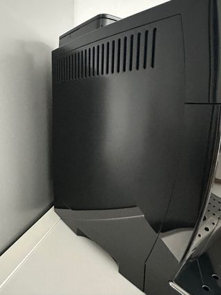 Cafetera DeLonghi Magnífica S Negra